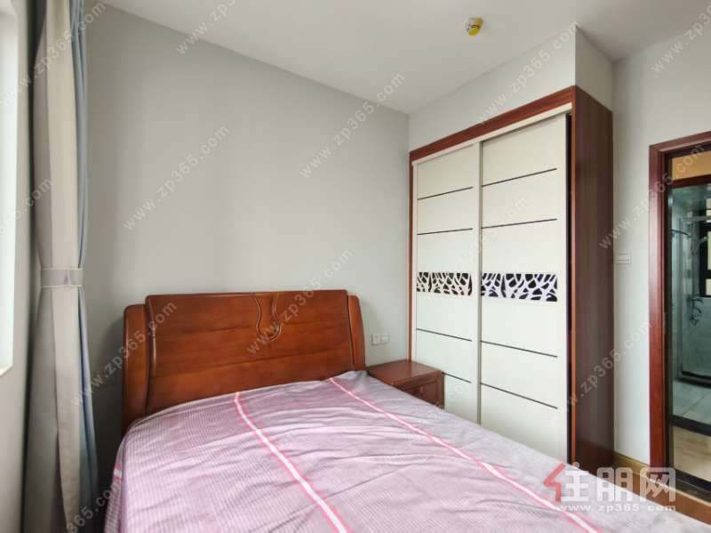 五象中心-地铁口物业-华润楼盘-精装三房