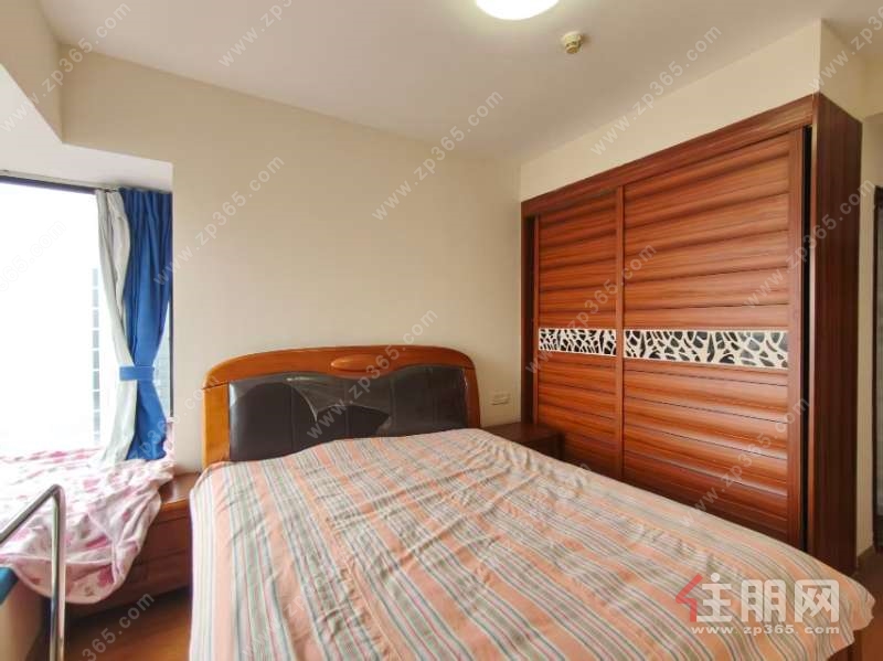 五象中心-地铁口物业-华润楼盘-精装三房