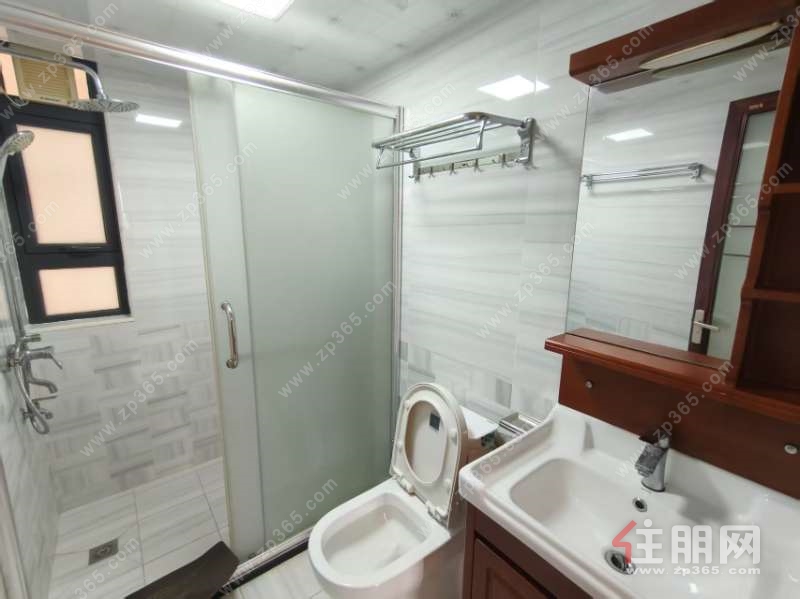 五象中心-地铁口物业-华润楼盘-精装三房