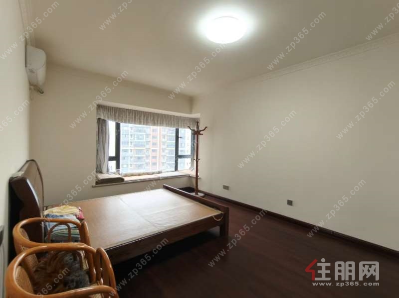 五象地铁口-三中书包-精装南北对流四房