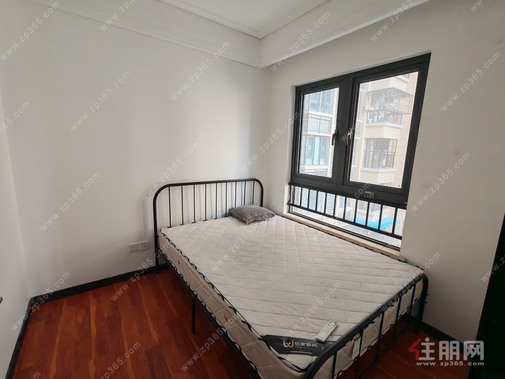 秀田小学旁精装3房诚意出售   好楼层   绿化有  有泳池 球场   近邕江