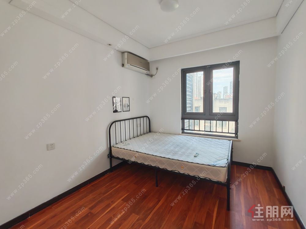 秀田小学旁精装3房诚意出售   好楼层   绿化有  有泳池 球场   近邕江