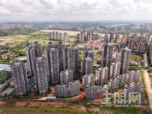 邕宁二小+民中双书包5房洋房 两梯两户 南北通透 大阳台 5 811 元 /㎡