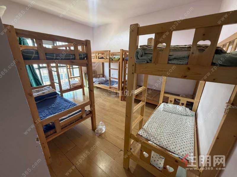 信地伴云居3房2厅2卫凤岭南优质住宅仅149万