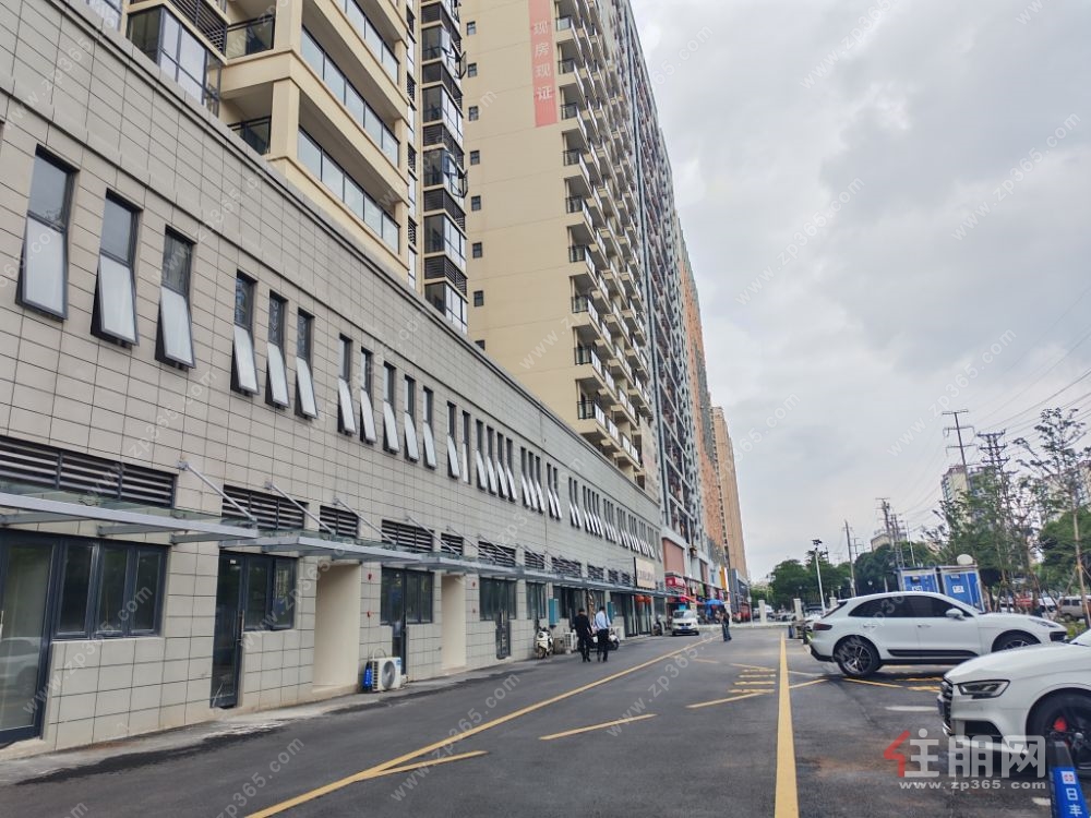 凤岭南 龙湖天街对面中层毛坯3房   现房  单价仅7000出头