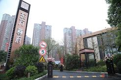 小区推图