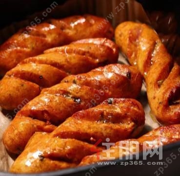 住朋网推荐｜脆皮烤肠大比拼，外酥里嫩，夜市同款在家复刻