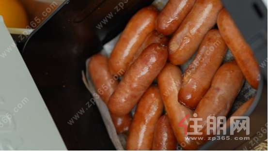 85% 猪后腿肉五大零添加！桂味联烤肠脆弹爆汁，多场景适配全家