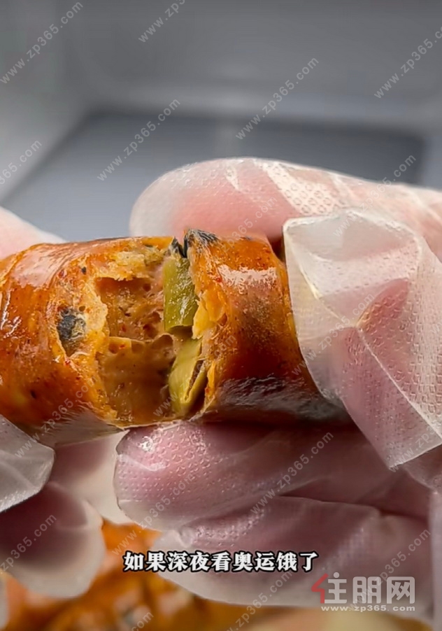 爆汁不是吹！高肉含量烤肠实测体验