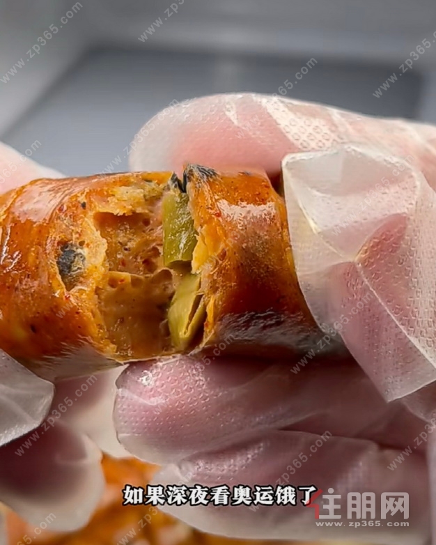 桂味联烤肠出圈了，配料表干净，儿童也能放心吃