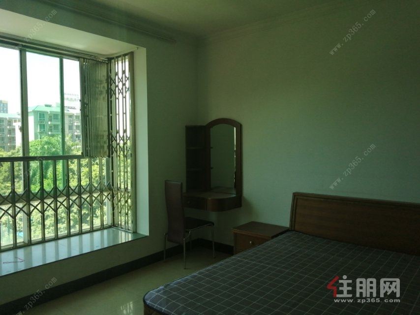 出售 高新苑 南北通透 大四房 双阳台