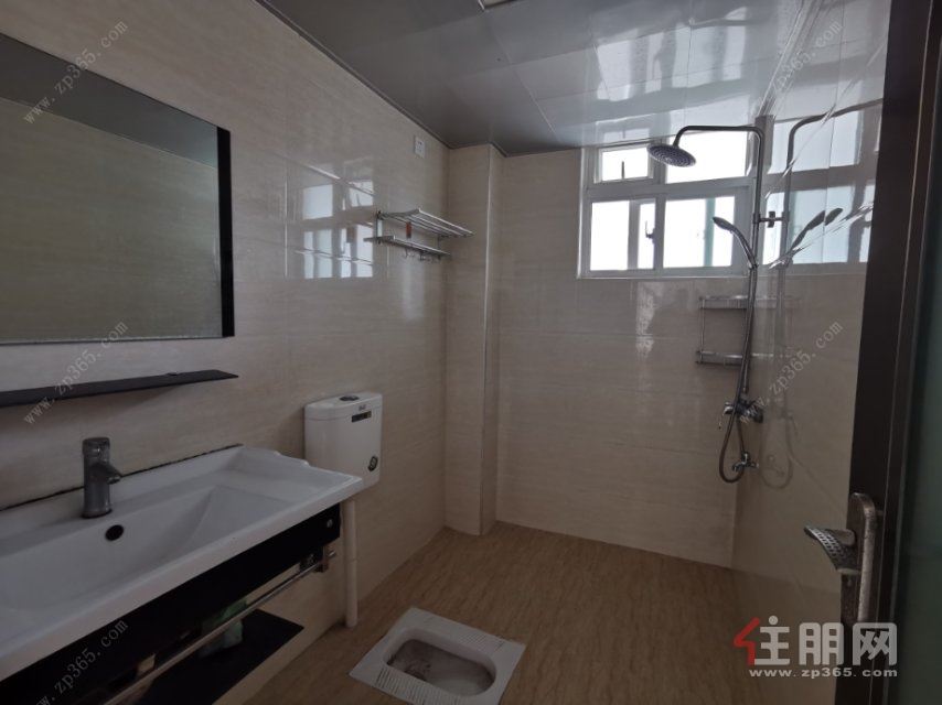 仙葫大道旁,120平大三房,仅售120万