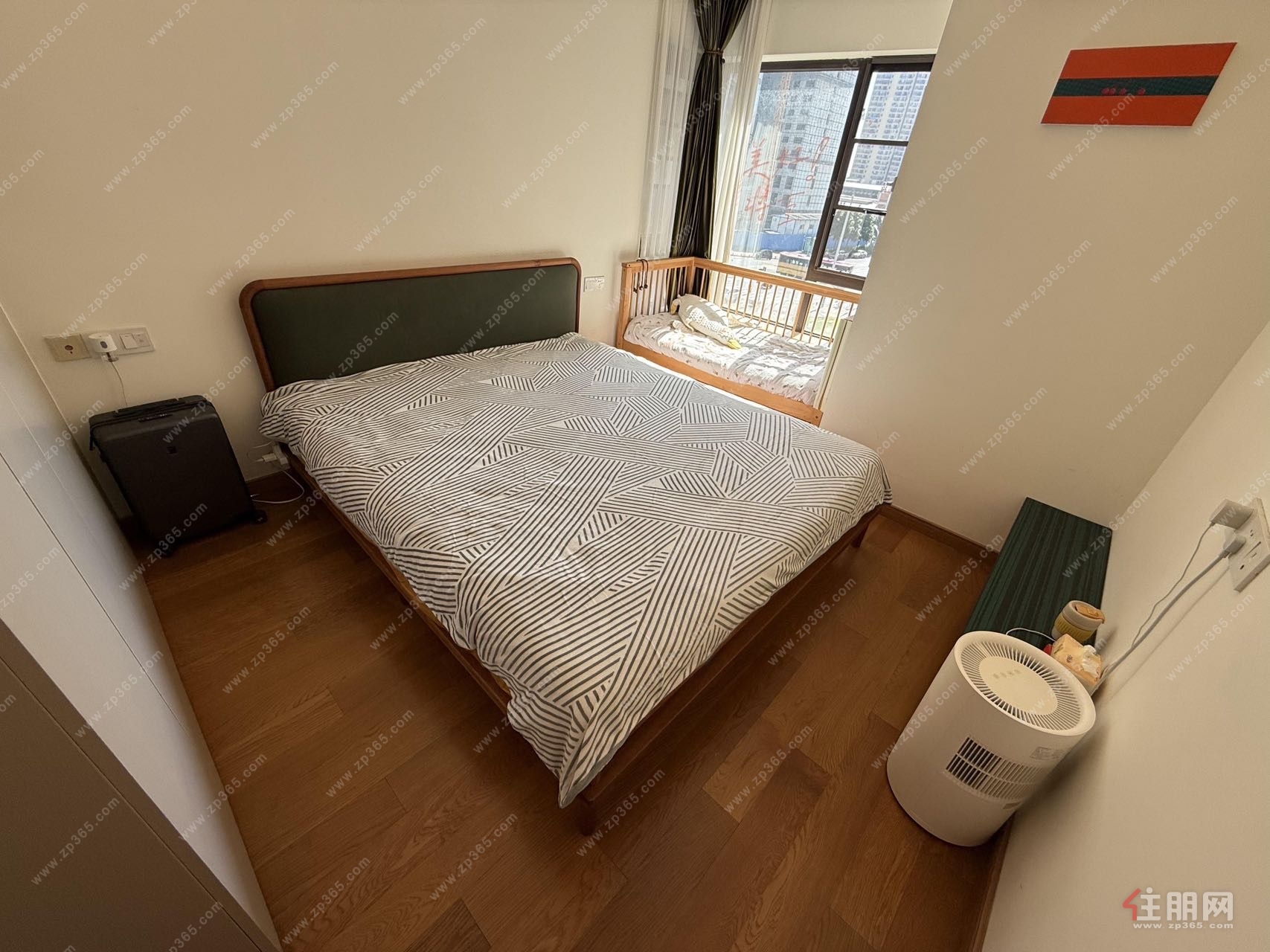 相思小镇旁精装三房,保养新,密码看房