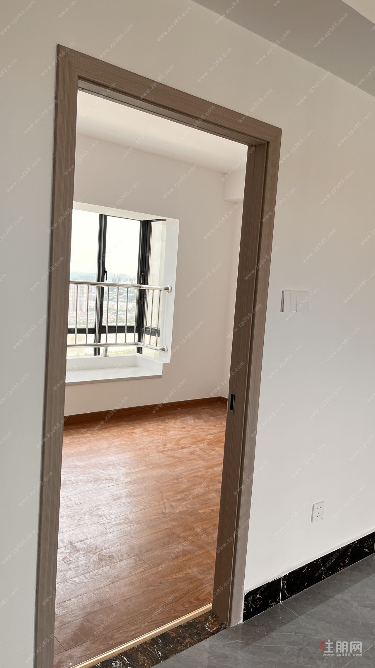 南宁龙岗云端江景稀缺大宅