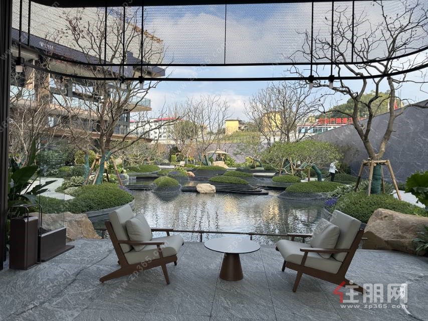 兴宁区地铁旁，独栋电梯直达私密空间！