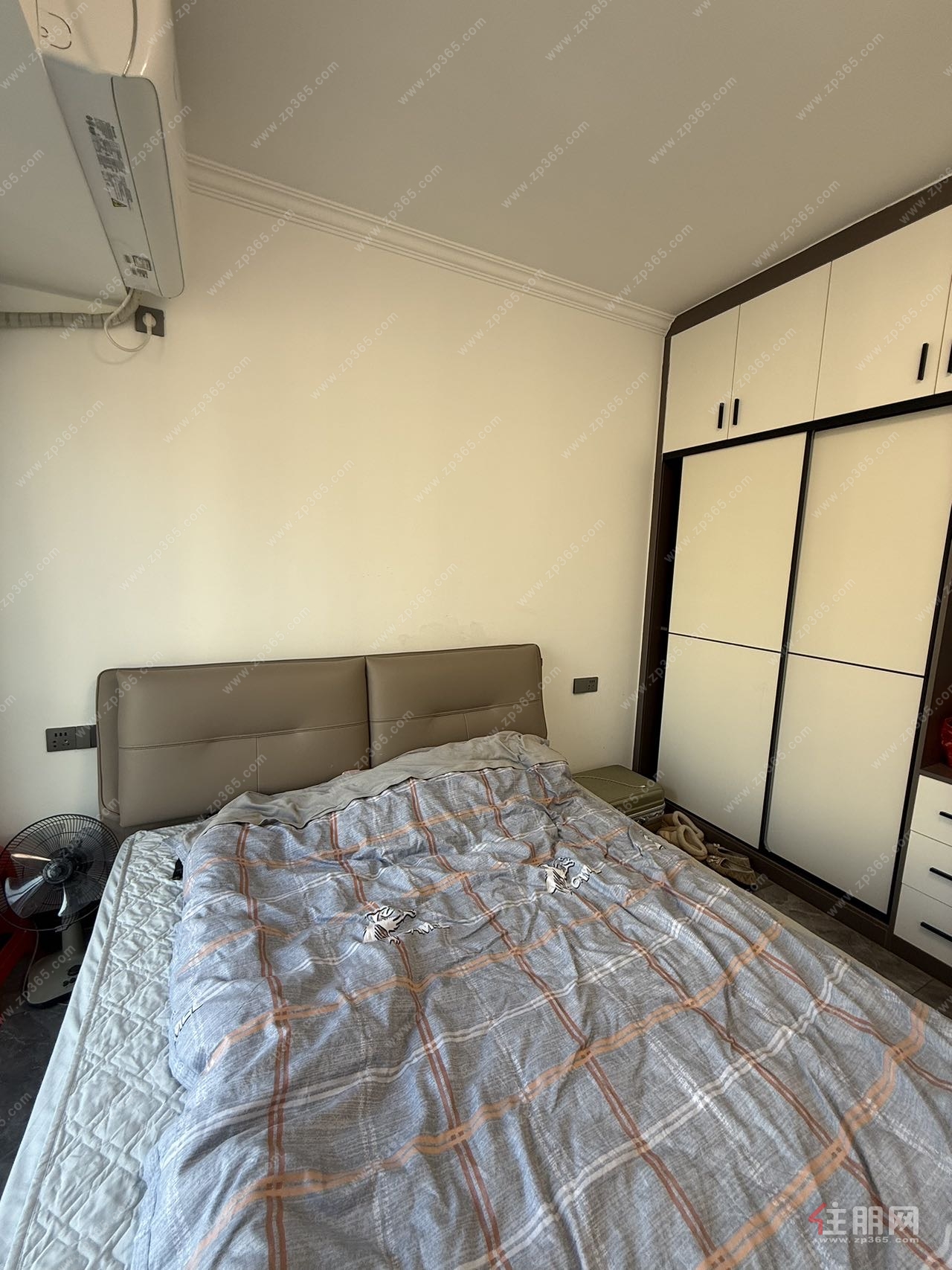 体育中心附近华奥阳光城悦府精装修四房