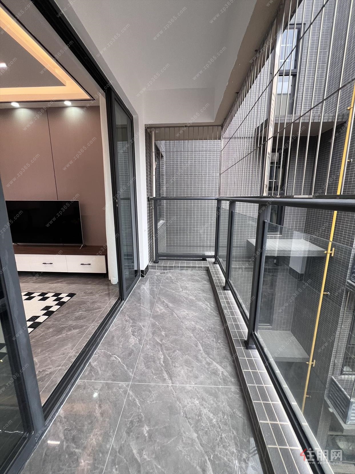 小龙品质盛世嘉园精装修四房124平，南北