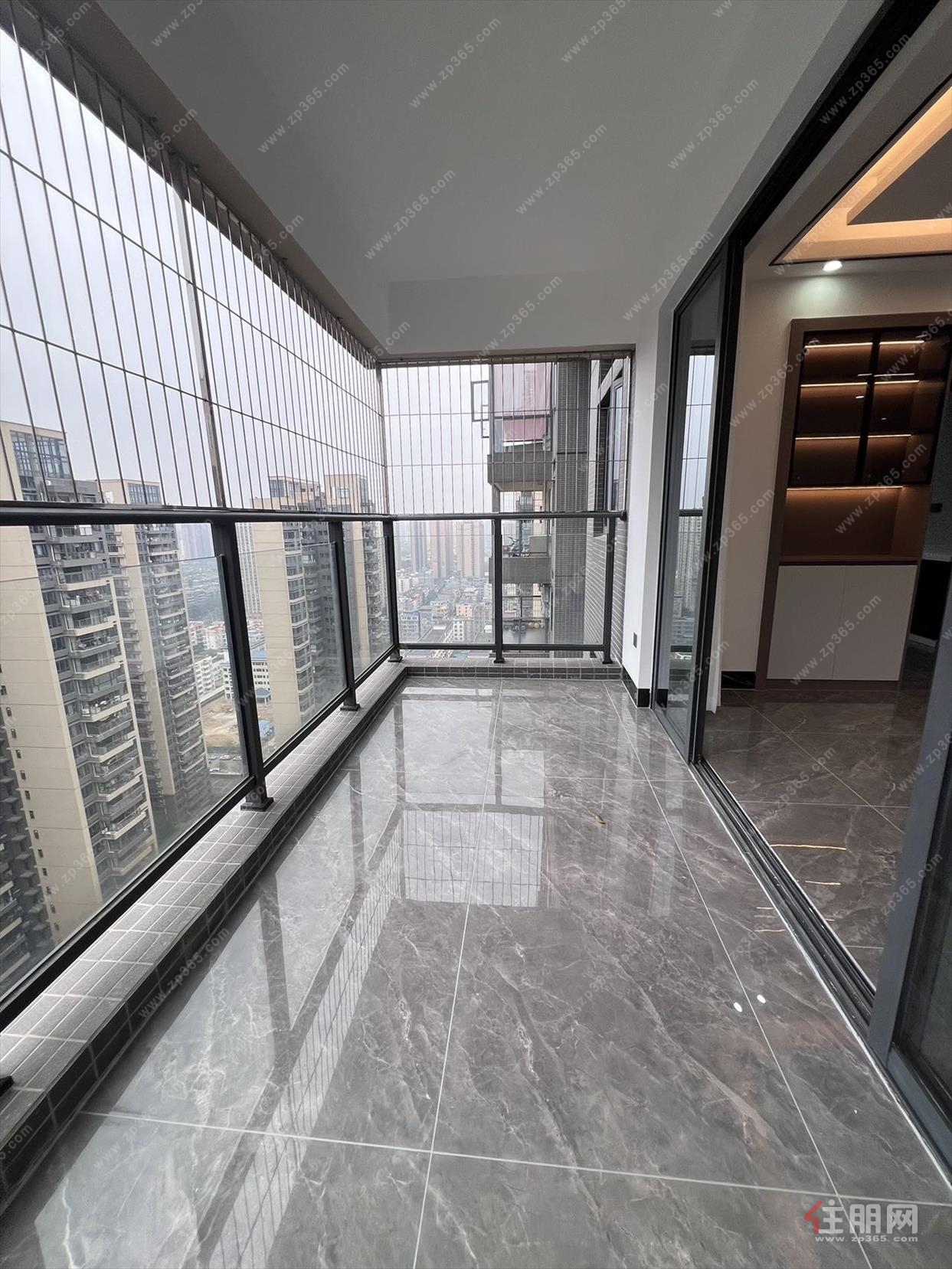 小龙品质盛世嘉园精装修四房124平，南北