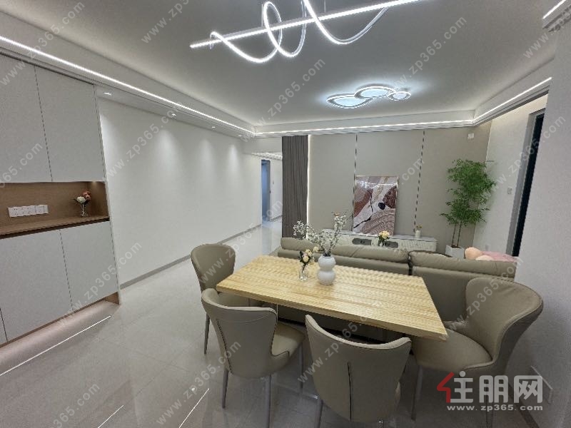 万达对面98.2㎡3房 全新