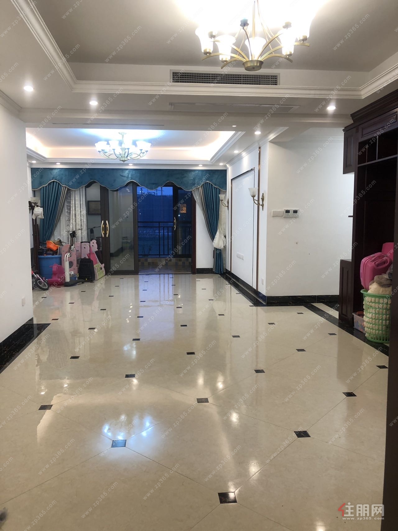 江湾山语城大平层洋房南北通透，采光特好，