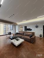 天悦华府精装修四房140平88万