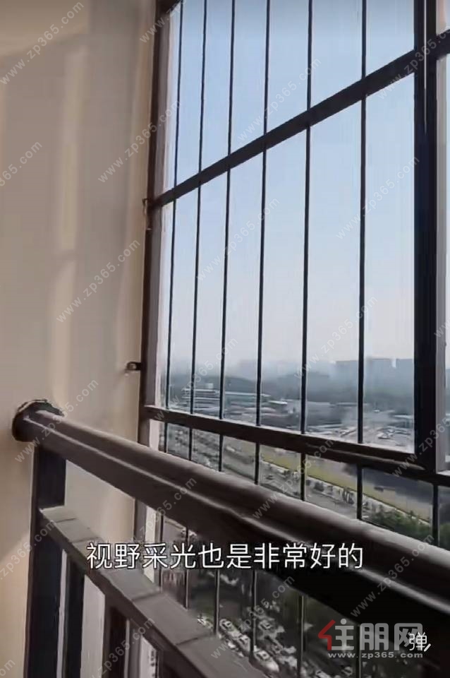 保利爱琴海80平三房59万