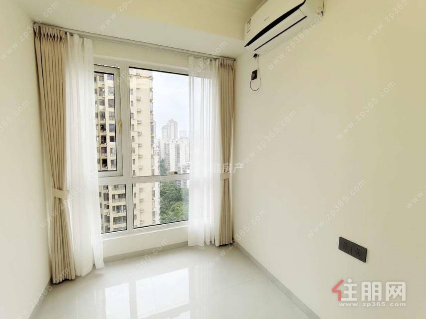 业主急卖，三房两卫双凤翔**，首付20万