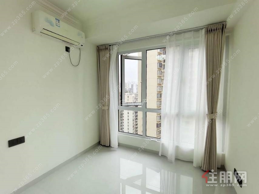 业主急卖，三房两卫双凤翔**，首付20万