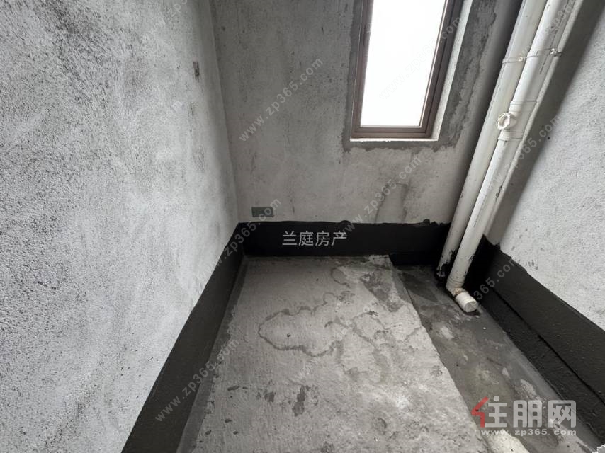 1号线地铁口 双凤翔** 毛坯3房随时看