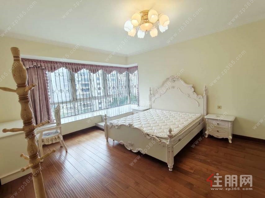 双凤翔 地铁1号线 保养好 拎包入住