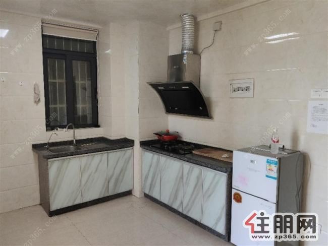 万象城附近民族大道地铁口凤岭新新家园4房配齐