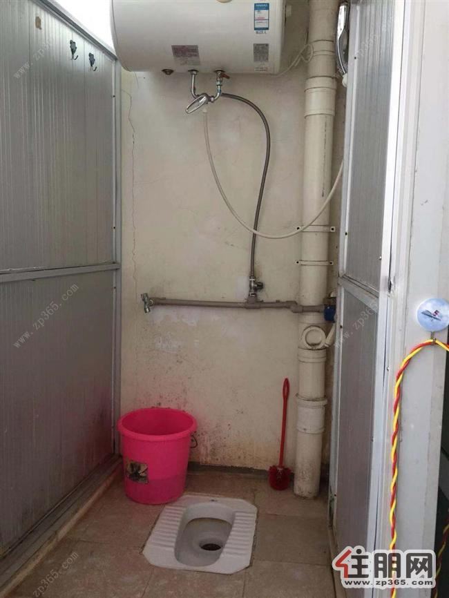 凤凰城一房一卫,配齐,随时可拎包入住