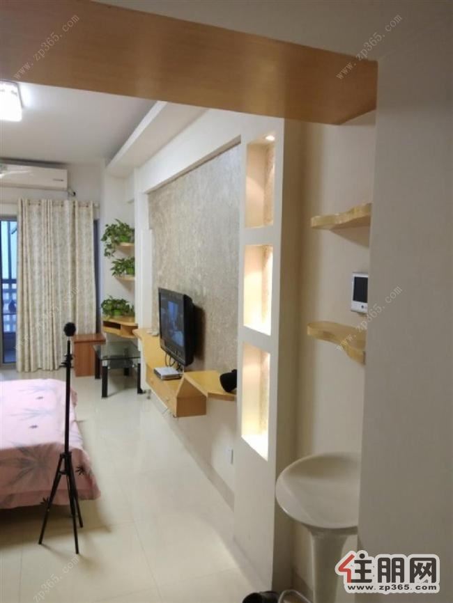 利海亚洲国际全新单间急租1800