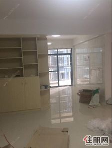 大学西路，全新***房出租