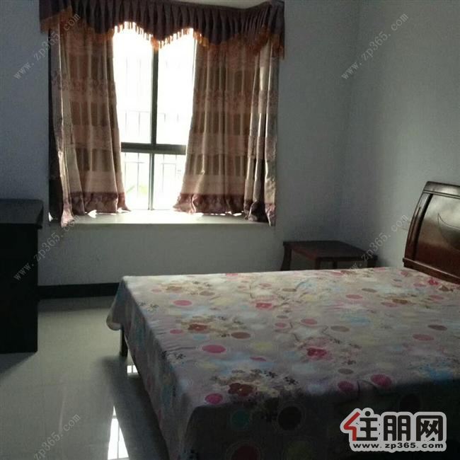 金洋小区1房1厅1卫拎包入住1100/月