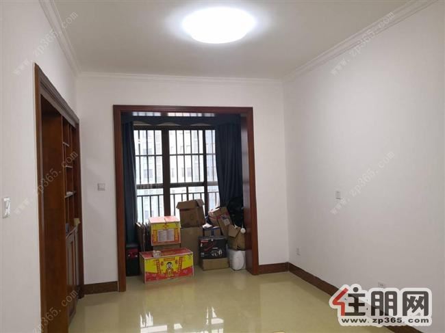 江南万达四房急租有停车位业主诚心出租