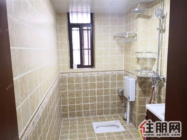 江南万达四房急租有停车位业主诚心出租