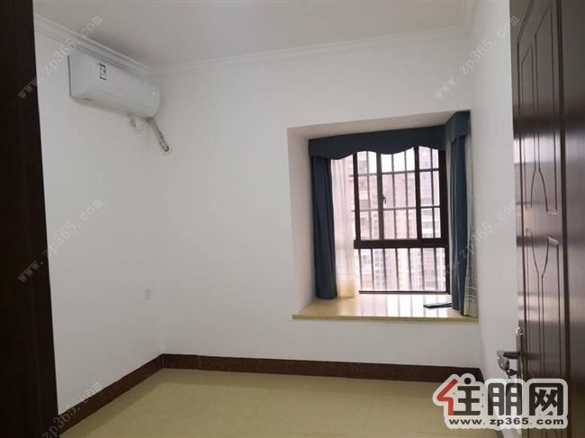 江南万达四房急租有停车位业主诚心出租