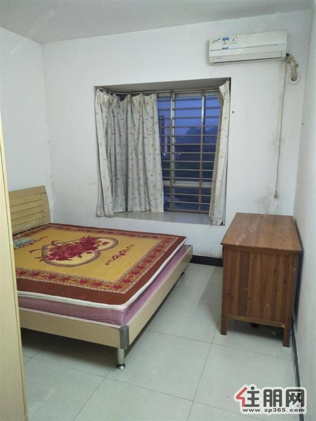 南北通透南站对面江南商贸城3房拎包入住1300月