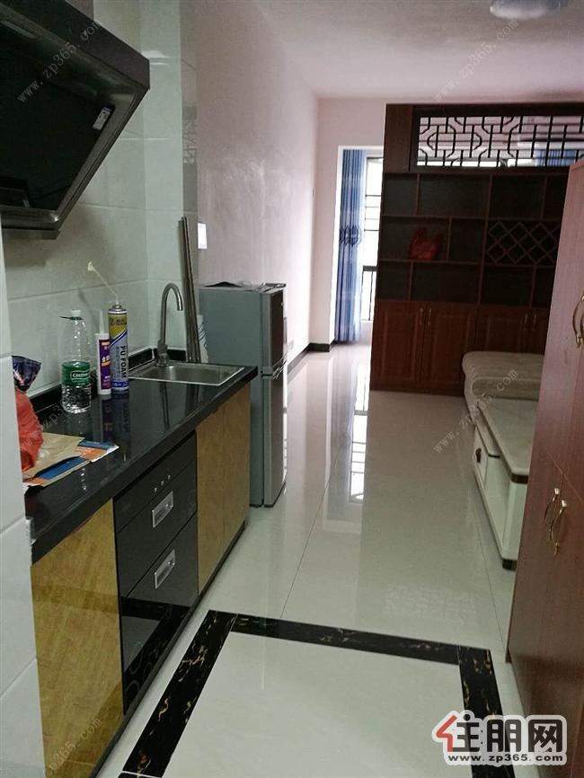 整租|位于体育中心旁边华泰官邸