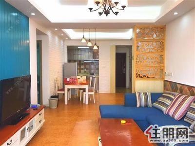 金湖广场，琅西3号线旁城市之光3房靠近菜市租金3200！