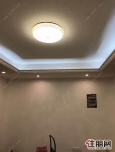 金湖广场-南湖边地铁口绿城画卷大四房性价比高办公的好地方