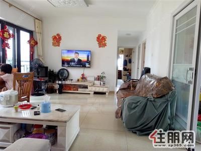 坑梓-坑梓工业区，深业御园三房全齐出租，拎包可入住，环境好，适合住家。