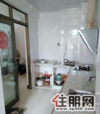 万锦华府6楼3室2厅2卫105平米精装