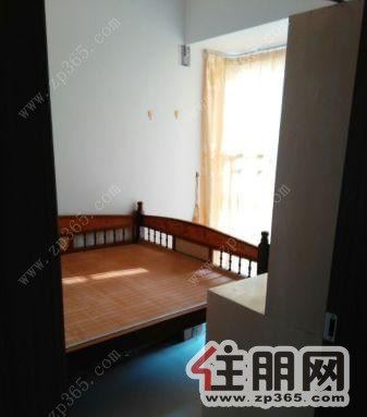 万锦华府6楼3室2厅2卫105平米精装