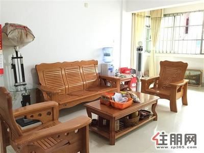  秀灵路-广西大学东门秀灵路3房2厅出租