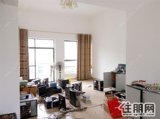 【我是房东】碧园大城小院3室2厅128平米中等装修