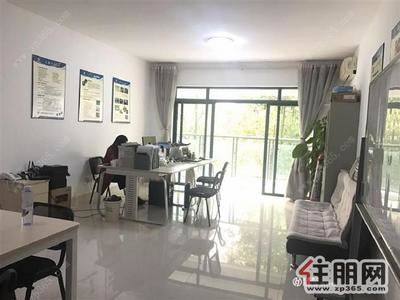  东盟商务区-民族大道万象地铁口德瑞花园三房可自住可办公钥匙在手