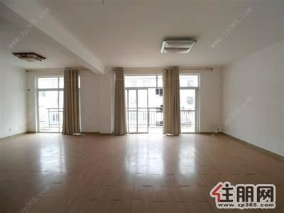 凤岭北-航洋城旁沃尔玛超市平安家园大平层空房只租4500元即看
