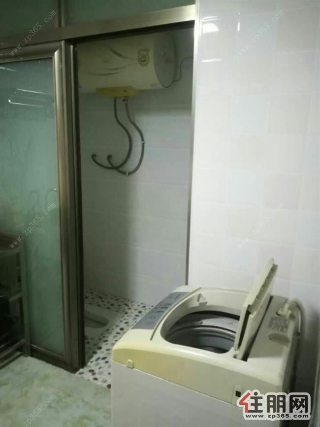 水岸郦都***3房2厅出租1700/月拎包入住